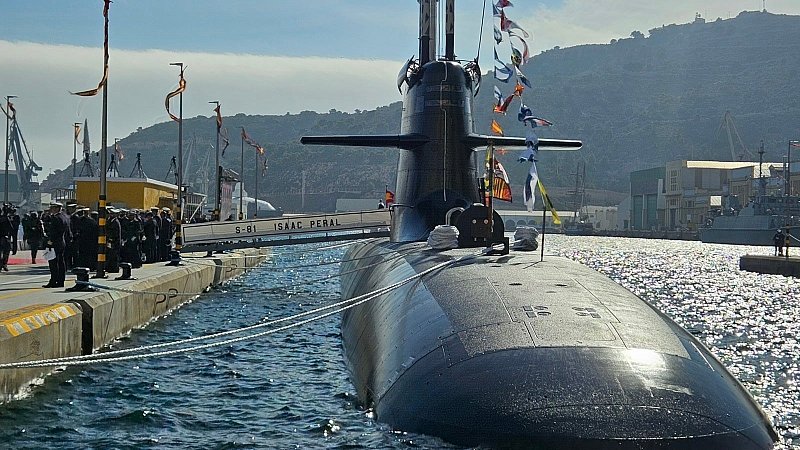 Ввод в строй дизель-электрической подлодки "Исаак Пераль", Испания